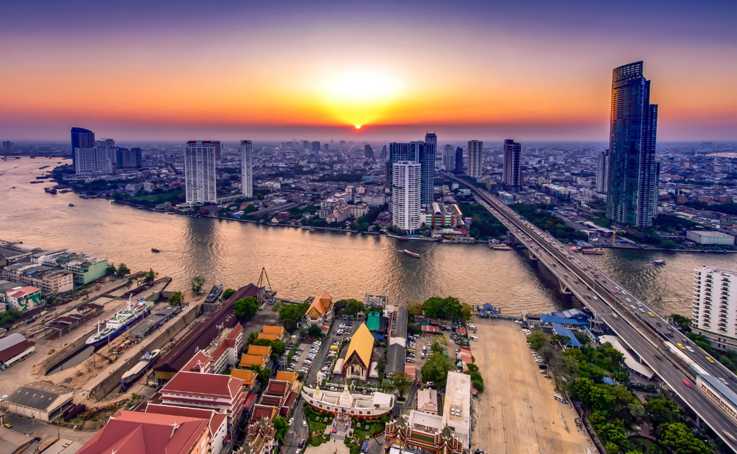 Why More Bangkok Buyers Are Eyeing Villas in Sichon in 2025 2